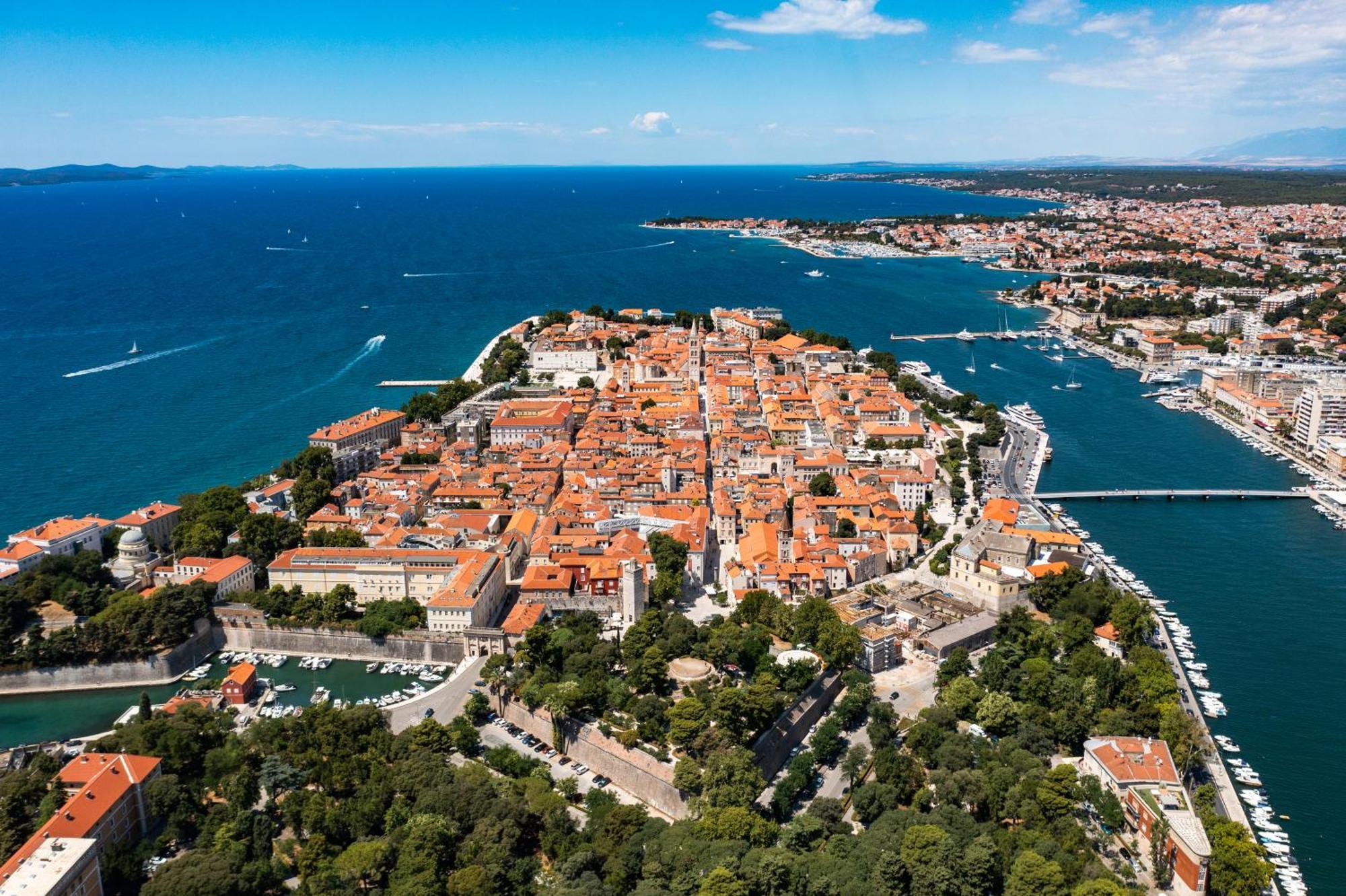 Family Apartments Zadar - Ryanair Exclusive Экстерьер фото