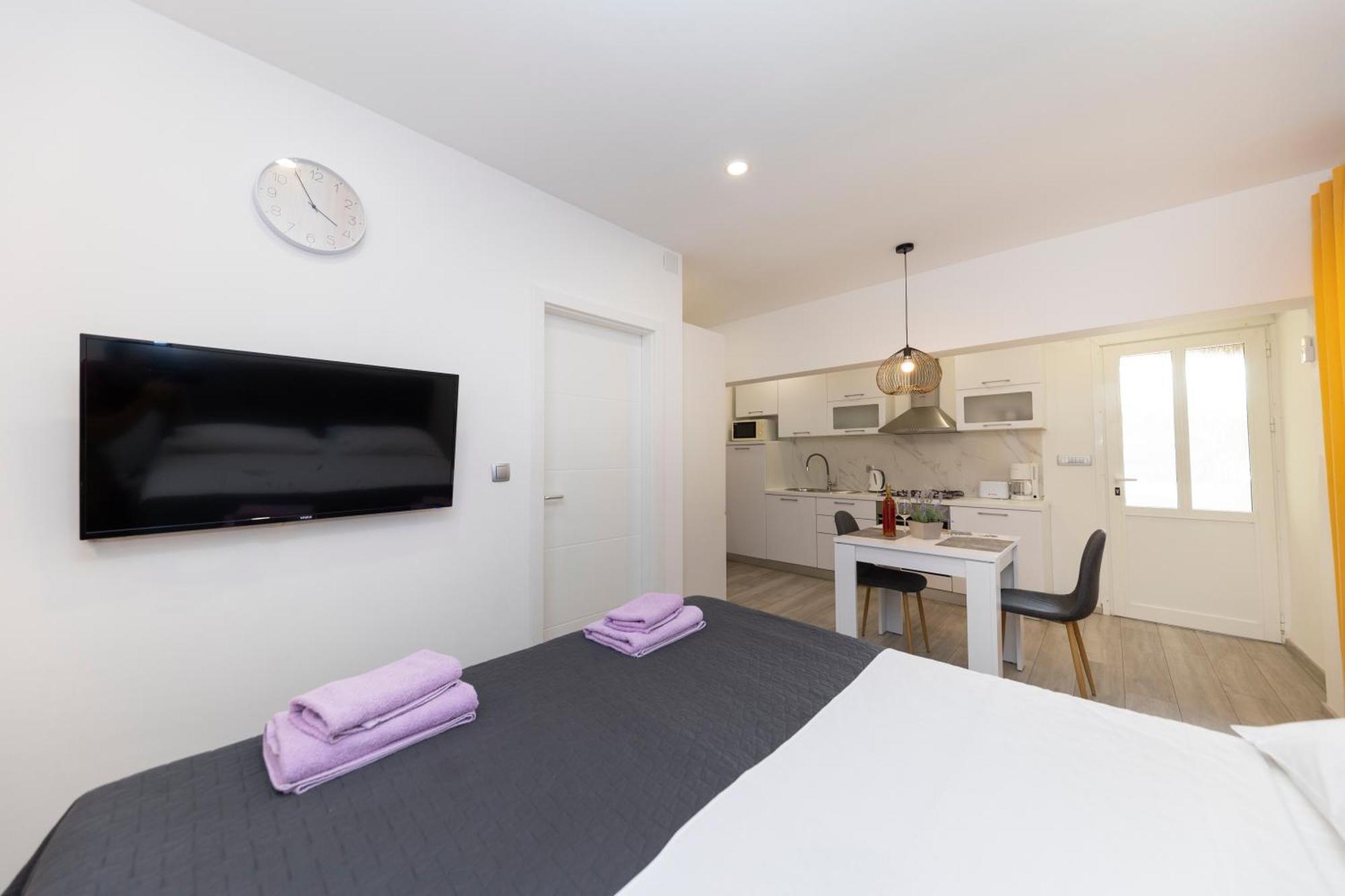 Family Apartments Zadar - Ryanair Exclusive Экстерьер фото