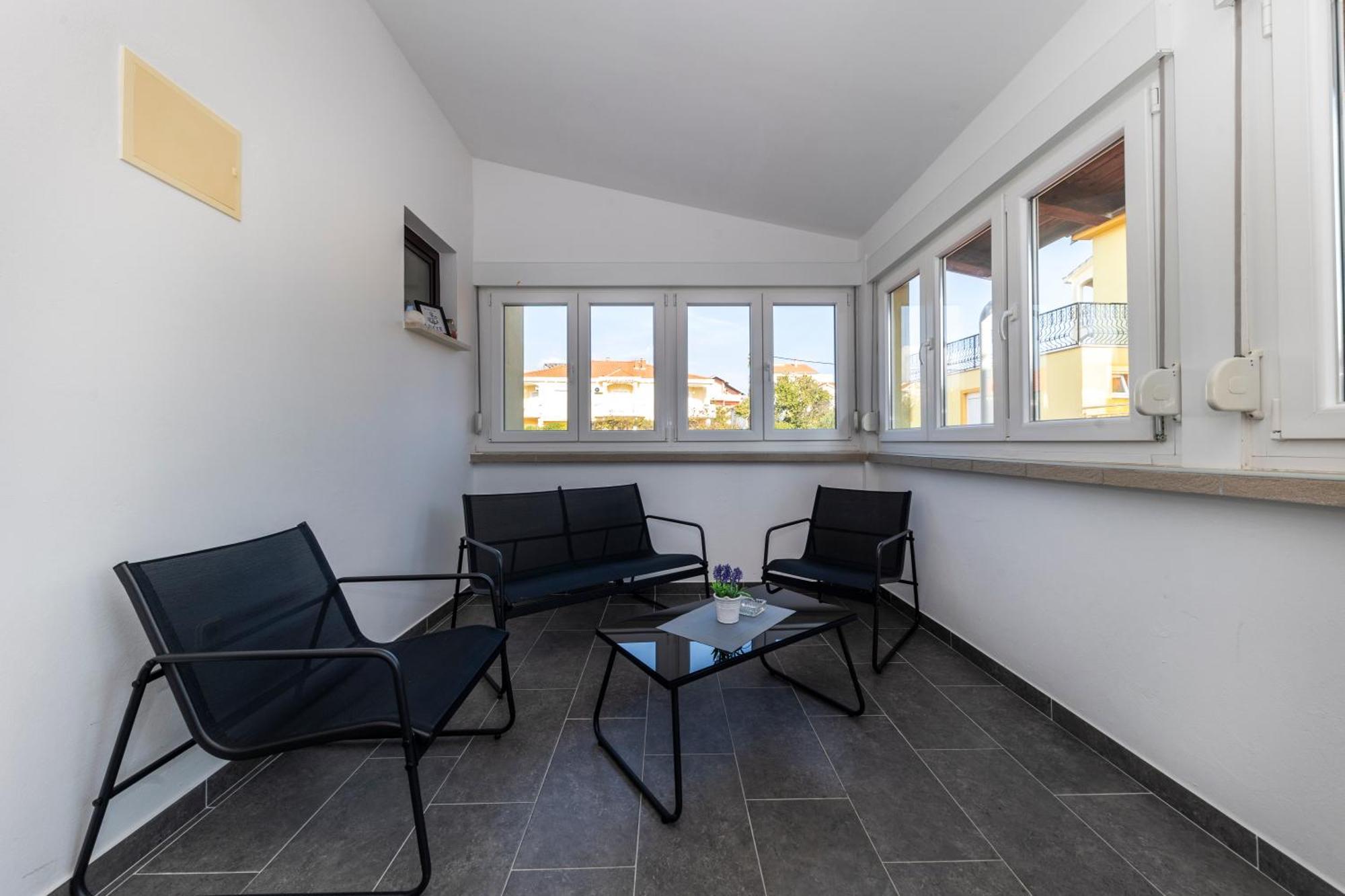 Family Apartments Zadar - Ryanair Exclusive Экстерьер фото