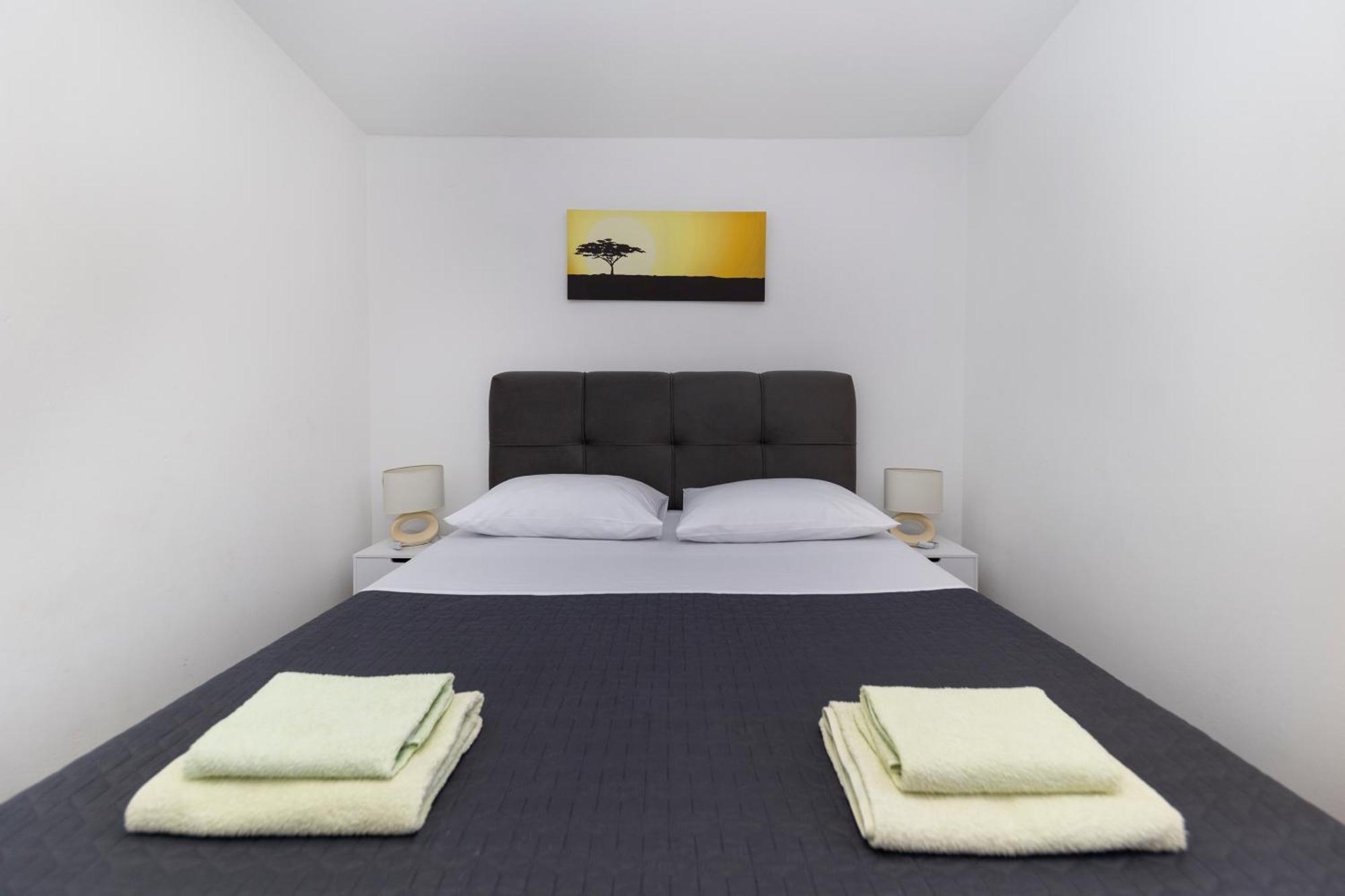Family Apartments Zadar - Ryanair Exclusive Экстерьер фото
