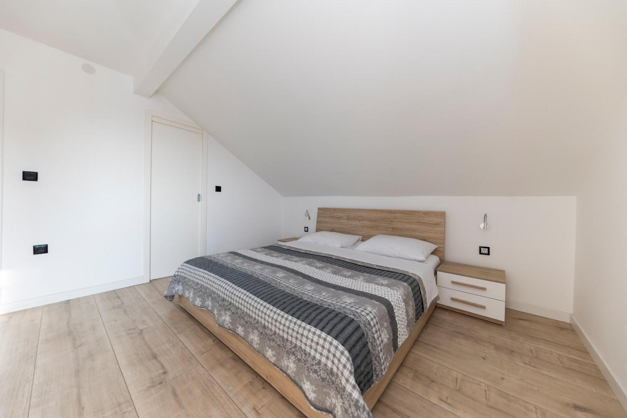 Family Apartments Zadar - Ryanair Exclusive Экстерьер фото