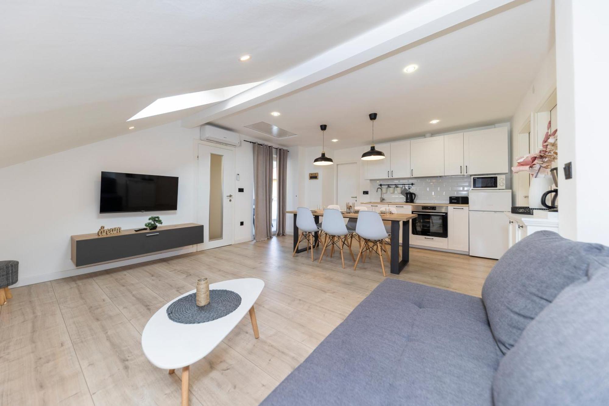 Family Apartments Zadar - Ryanair Exclusive Экстерьер фото