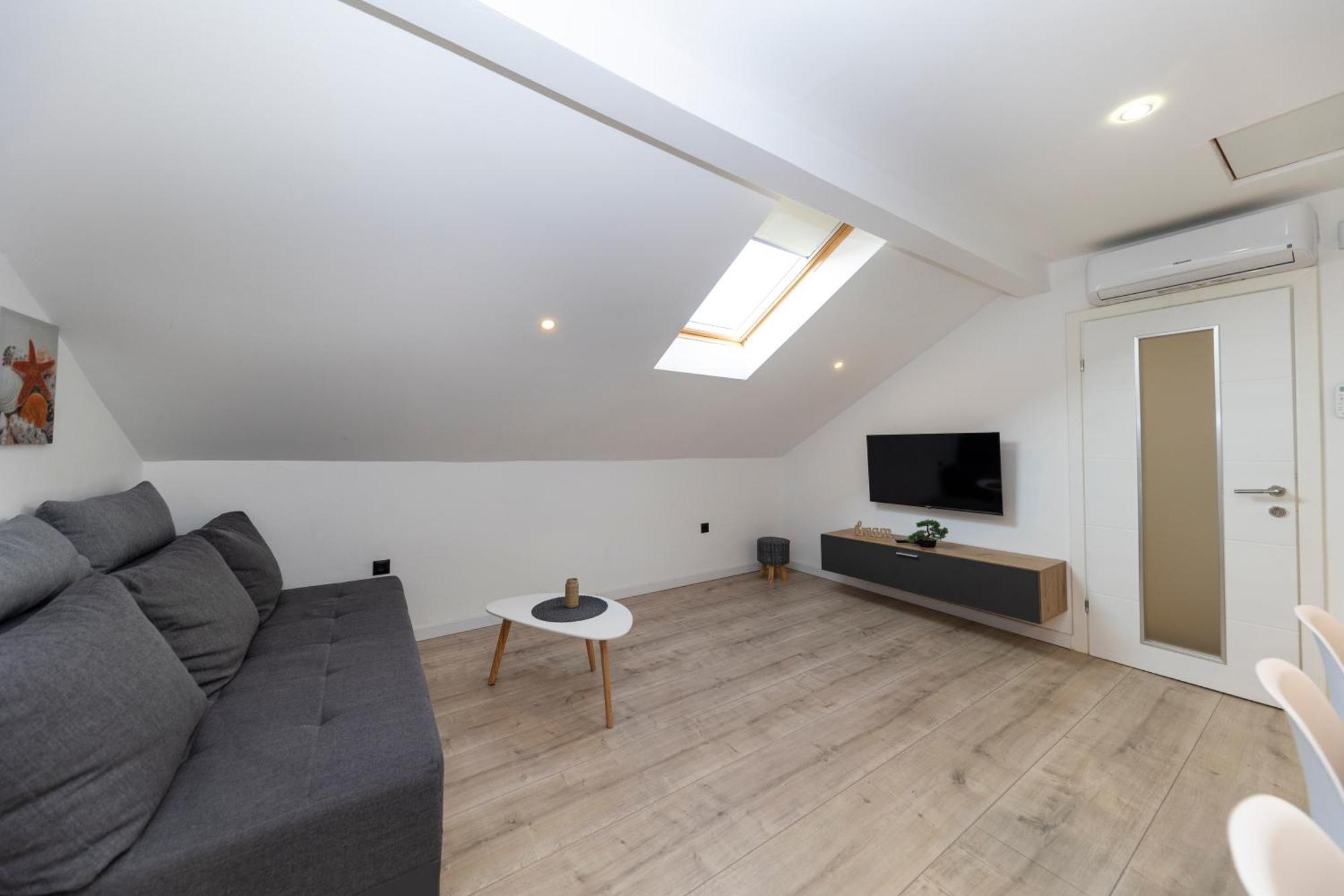 Family Apartments Zadar - Ryanair Exclusive Экстерьер фото