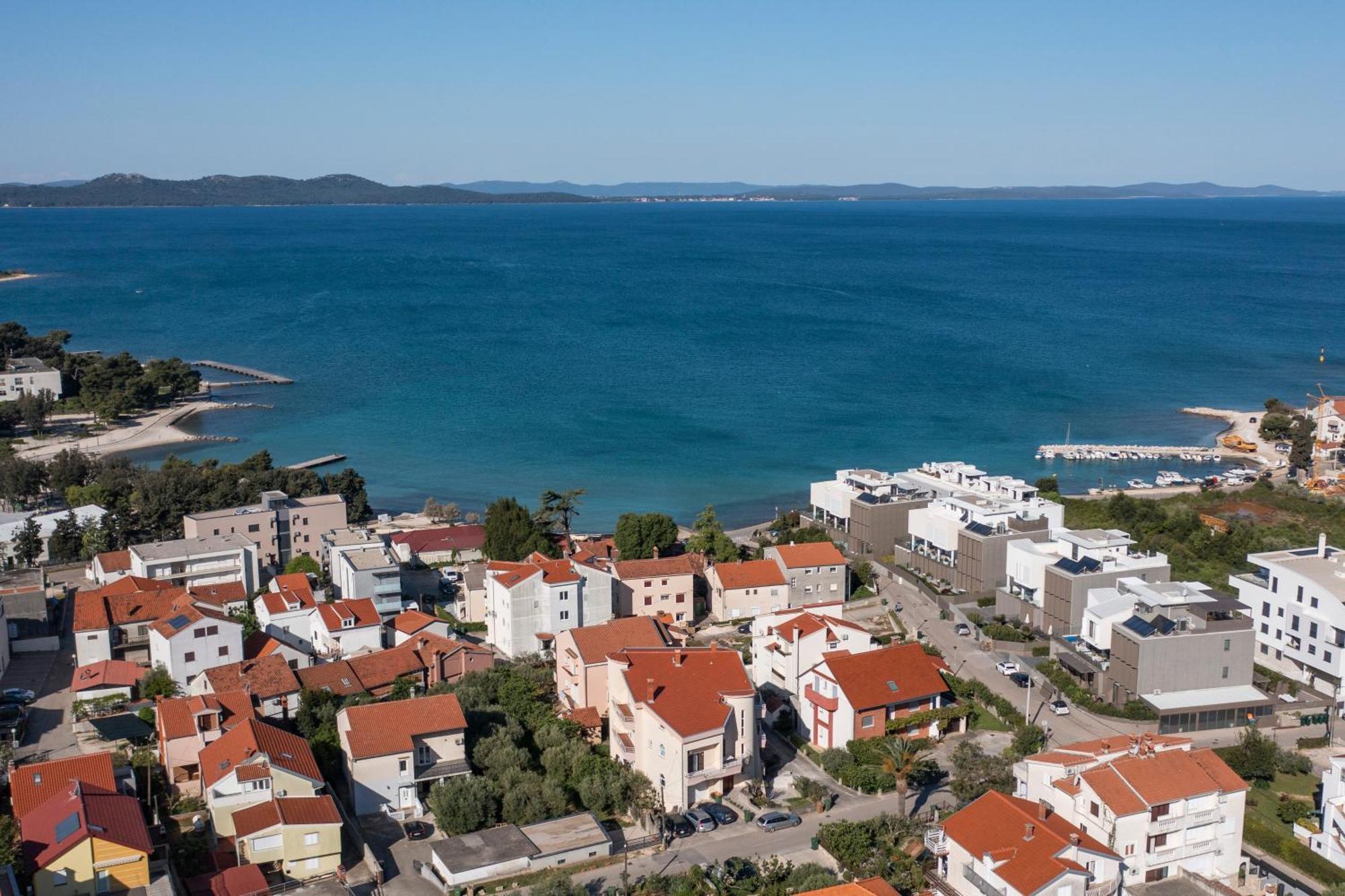 Family Apartments Zadar - Ryanair Exclusive Экстерьер фото